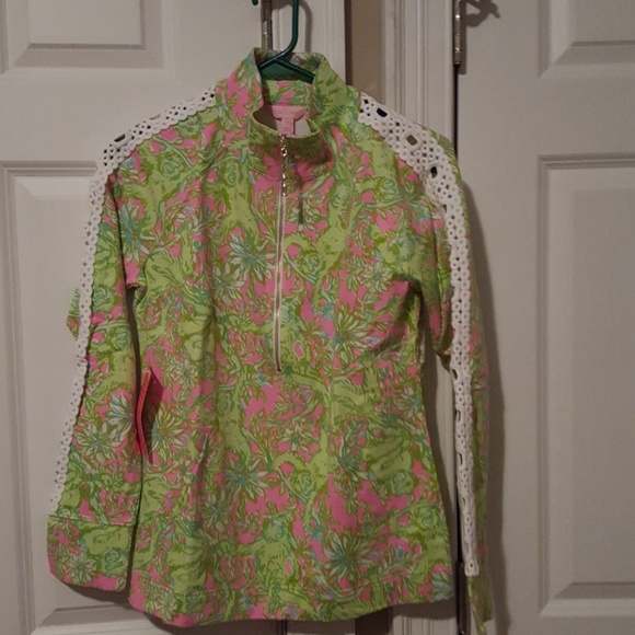 Lilly Pulitzer Sweaters - Lilly pulitzer chimply chic popover S